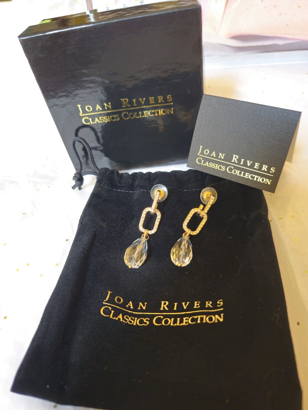 NIB Joan Rivers Classics Collection Elegant Paperclip Link Crystal Drop Earrings